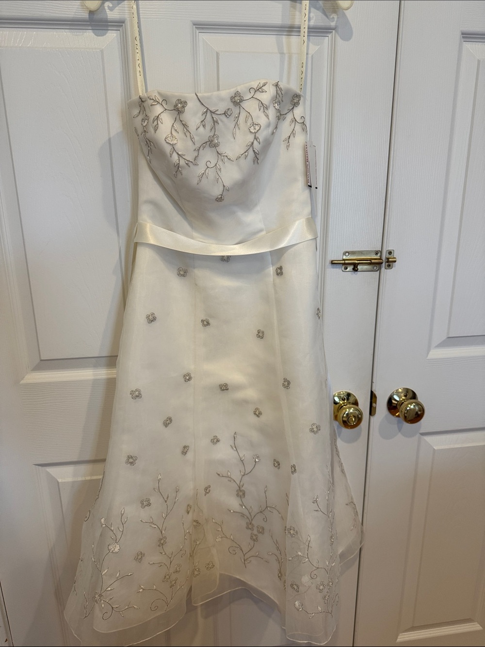 NWT David’s Bridal Galina VW8897 Ivory Strapless Tea Length Wedding Dress Sz 2